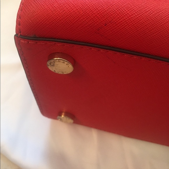 Michael Kors Sutton Two-toned Handbag - Picture 5 of 6